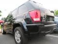 Black - Grand Cherokee Laredo 4x4 Photo No. 2