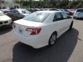 Super White - Camry SE Photo No. 13