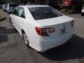 Super White - Camry SE Photo No. 15