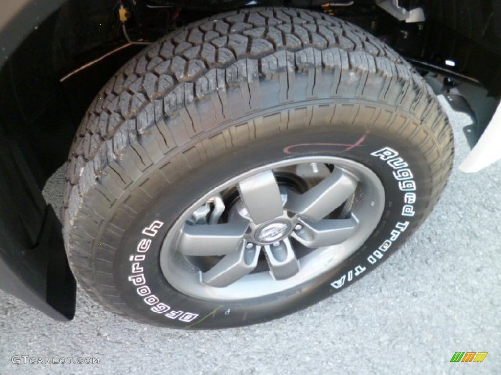 2013 Nissan Titan Pro-4X King Cab 4x4 Wheel Photo #82766628