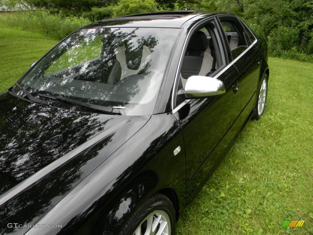 2005 S4 4.2 quattro Sedan - Brilliant Black / Black/Silver photo #36