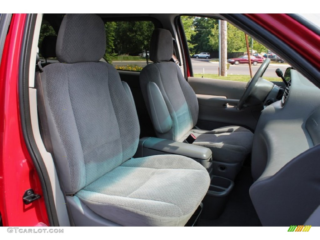 2001 Windstar SE Sport - Bright Red Metallic / Medium Graphite photo #10