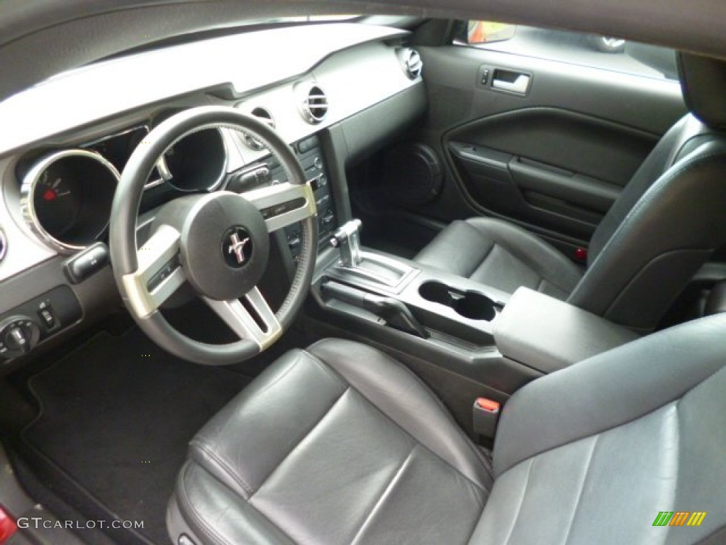 2008 Mustang V6 Premium Coupe - Dark Candy Apple Red / Dark Charcoal photo #15