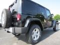 Black - Wrangler Unlimited Sahara 4x4 Photo No. 3