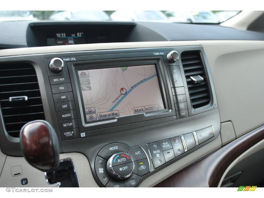2011 Sienna Limited - Super White / Bisque photo #26