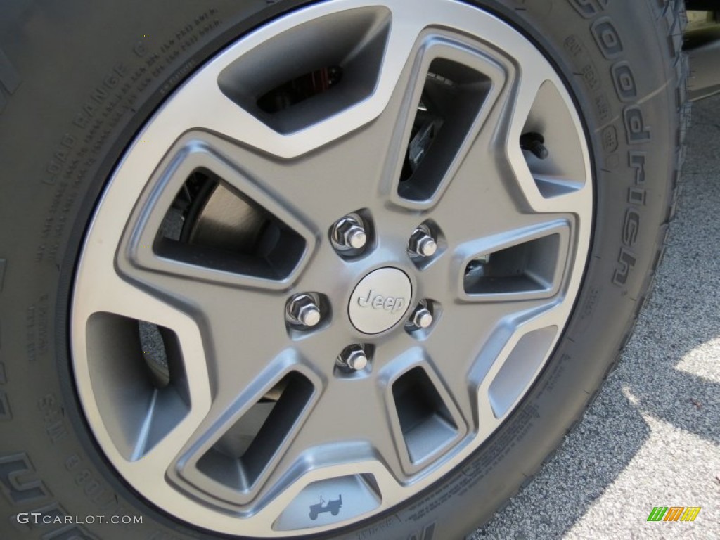 2013 Jeep Wrangler Unlimited Rubicon 4x4 Wheel Photo #82771281