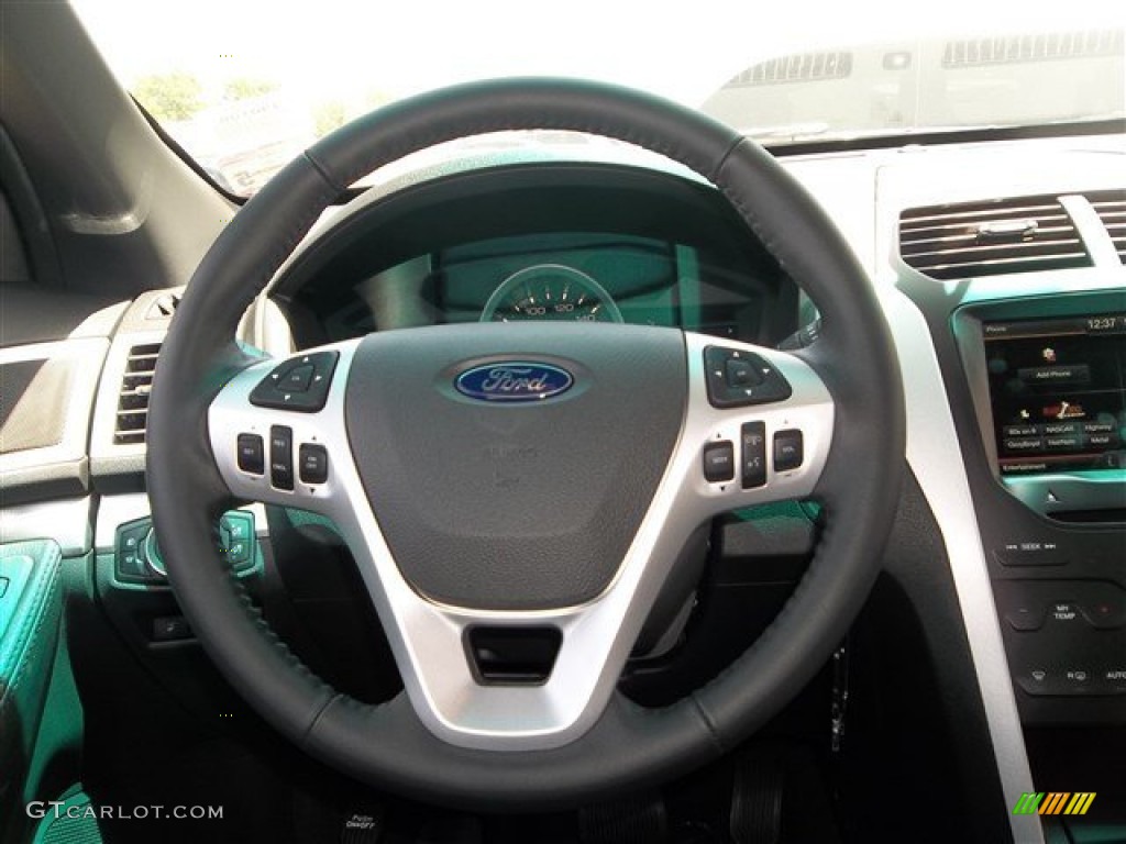 2014 Ford Explorer XLT Charcoal Black Steering Wheel Photo #82772199