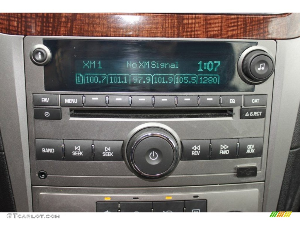 2010 Chevrolet Malibu LTZ Sedan Audio System Photo #82772327