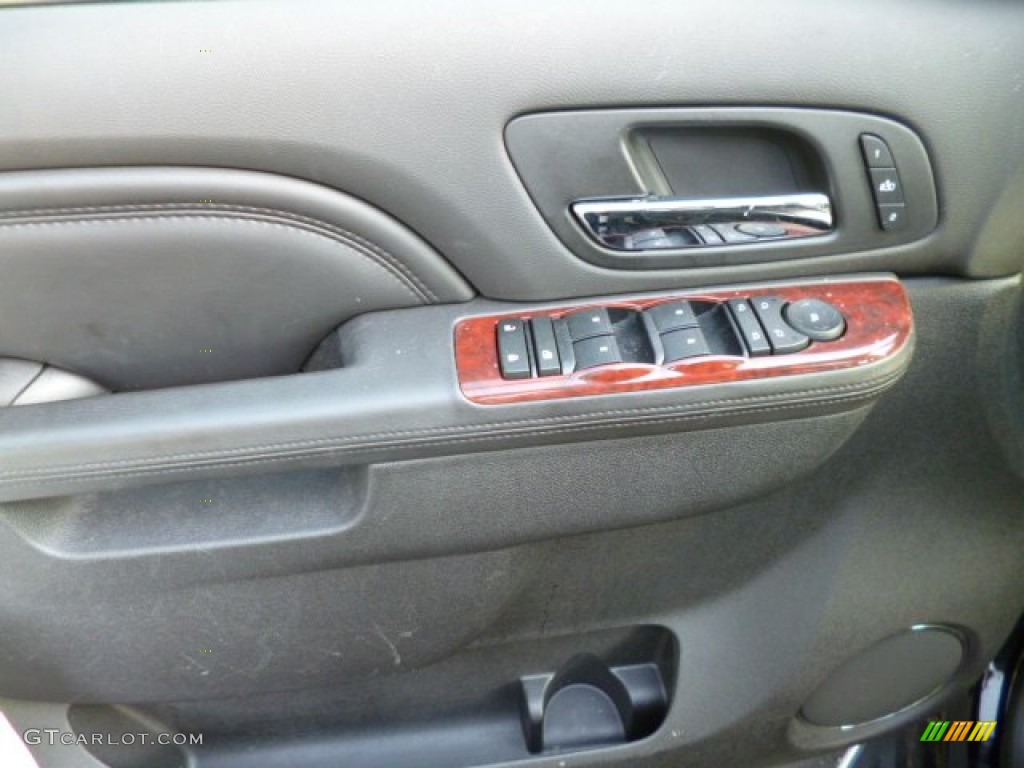 2012 Cadillac Escalade Hybrid 4WD Ebony/Ebony Door Panel Photo #82772617