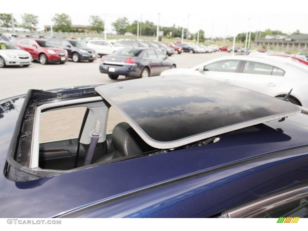 2010 Chevrolet Malibu LTZ Sedan Sunroof Photos