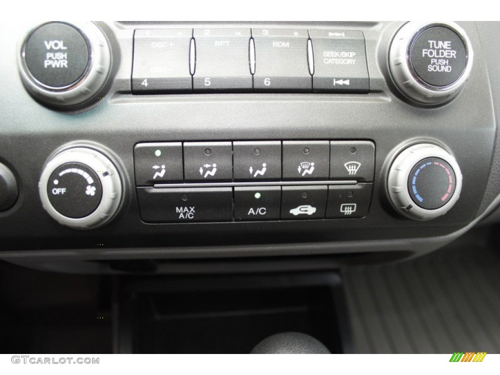2006 Honda Civic EX Coupe Controls Photos