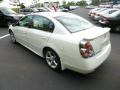 2005 Satin White Pearl Nissan Altima 3.5 SE  photo #5