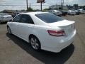 Super White - Camry SE Photo No. 5