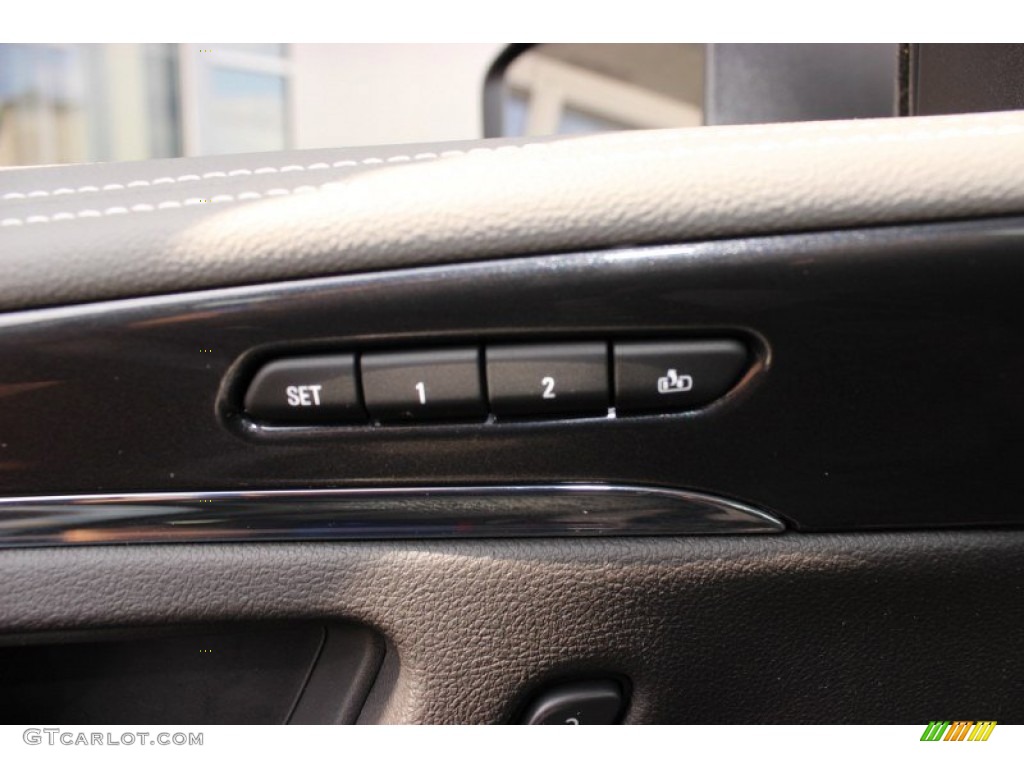 2014 Impala LTZ - Silver Topaz Metallic / Jet Black/Dark Titanium photo #27