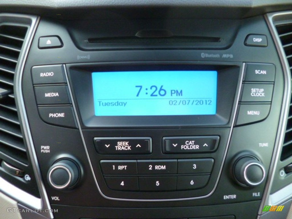 2013 Hyundai Santa Fe Sport AWD Audio System Photos