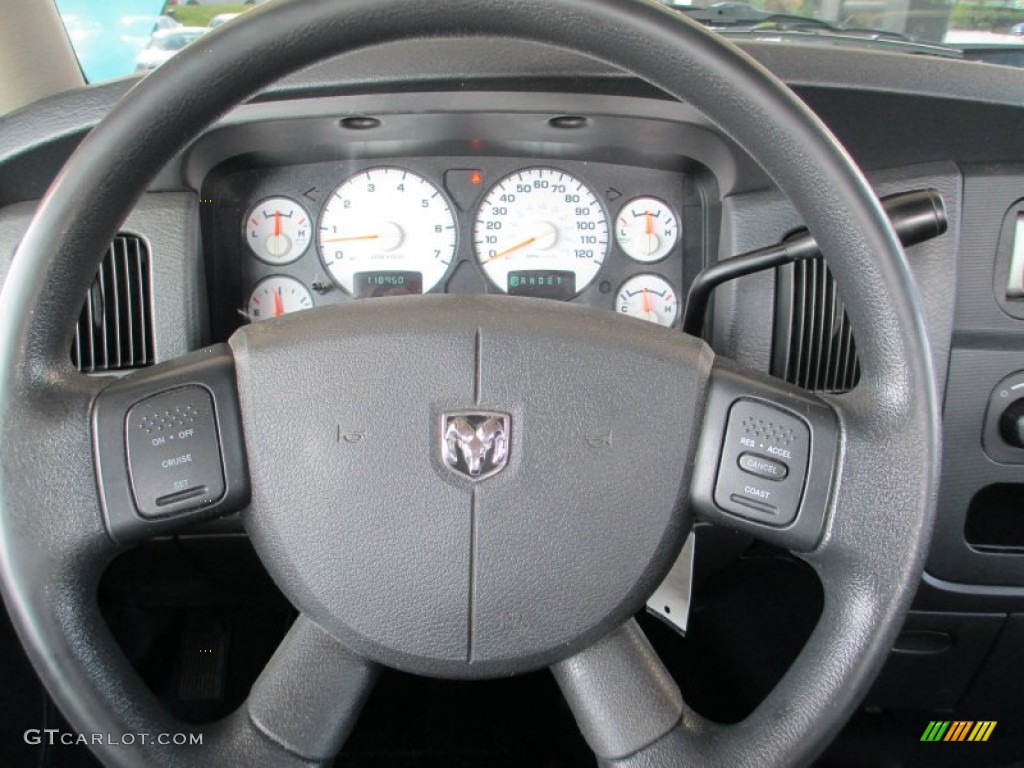 2004 Ram 1500 ST Quad Cab 4x4 - Atlantic Blue Pearl / Dark Slate Gray photo #18