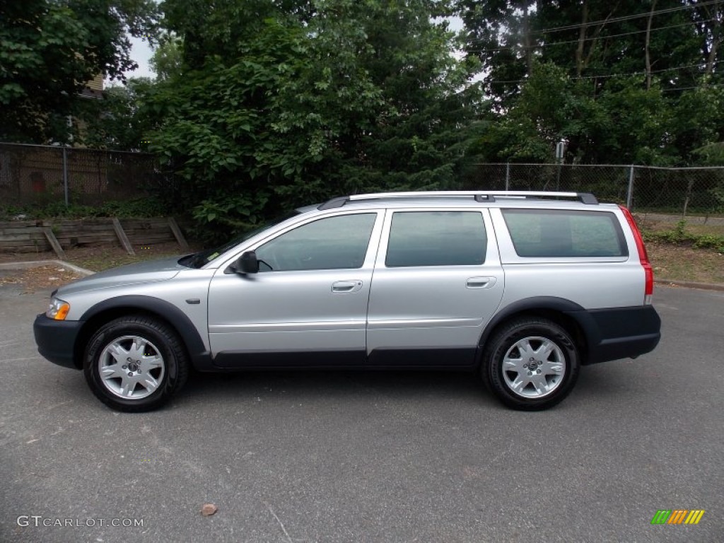 Silver Metallic 2005 Volvo XC70 AWD Exterior Photo #82780198