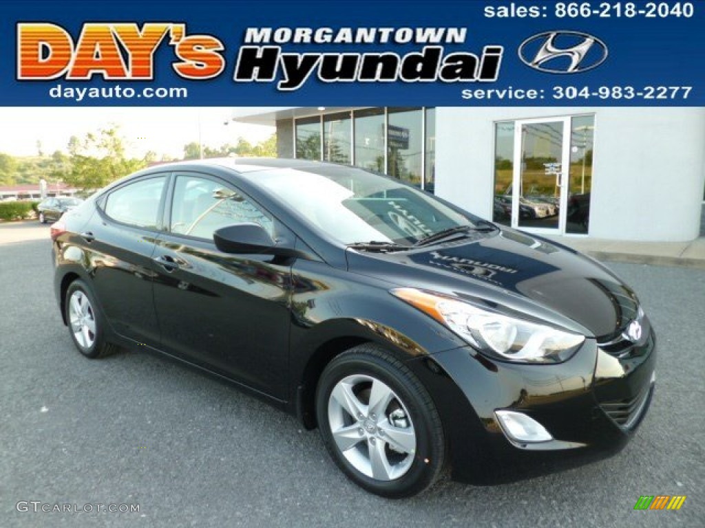 2013 Elantra GLS - Black / Beige photo #1