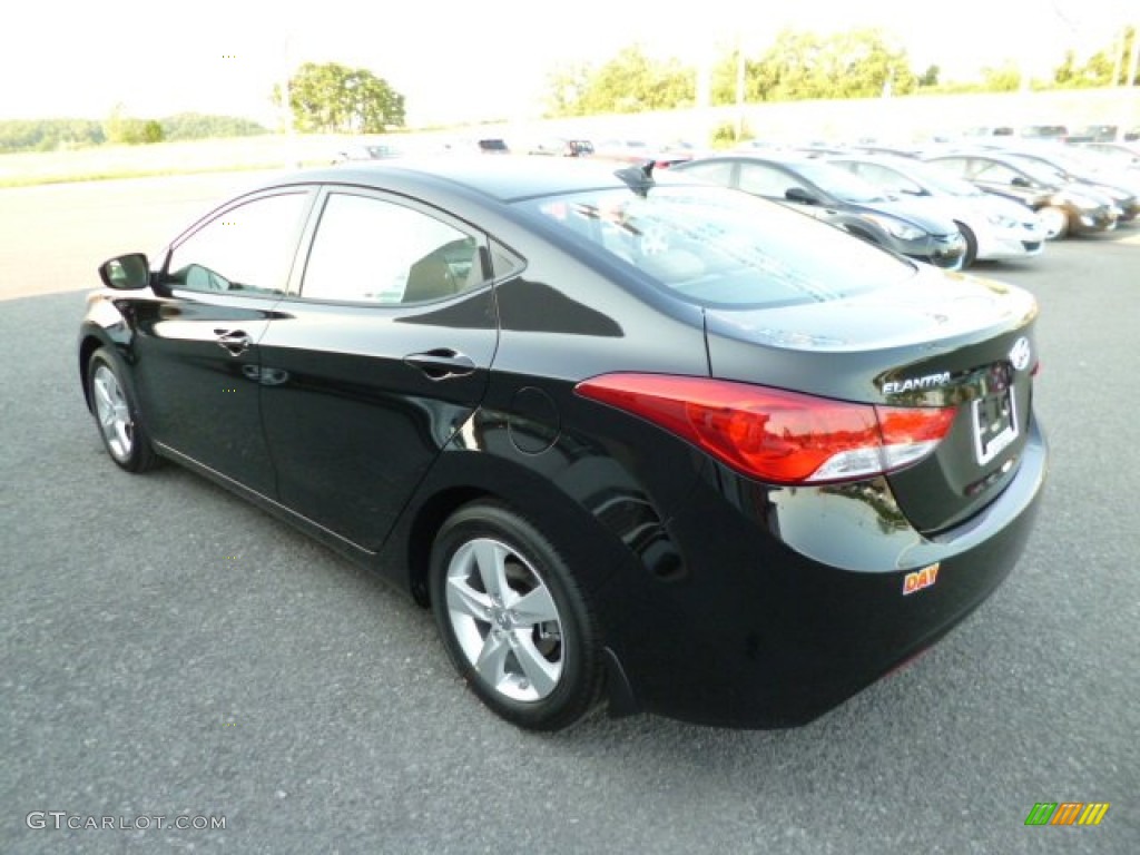 2013 Elantra GLS - Black / Beige photo #5