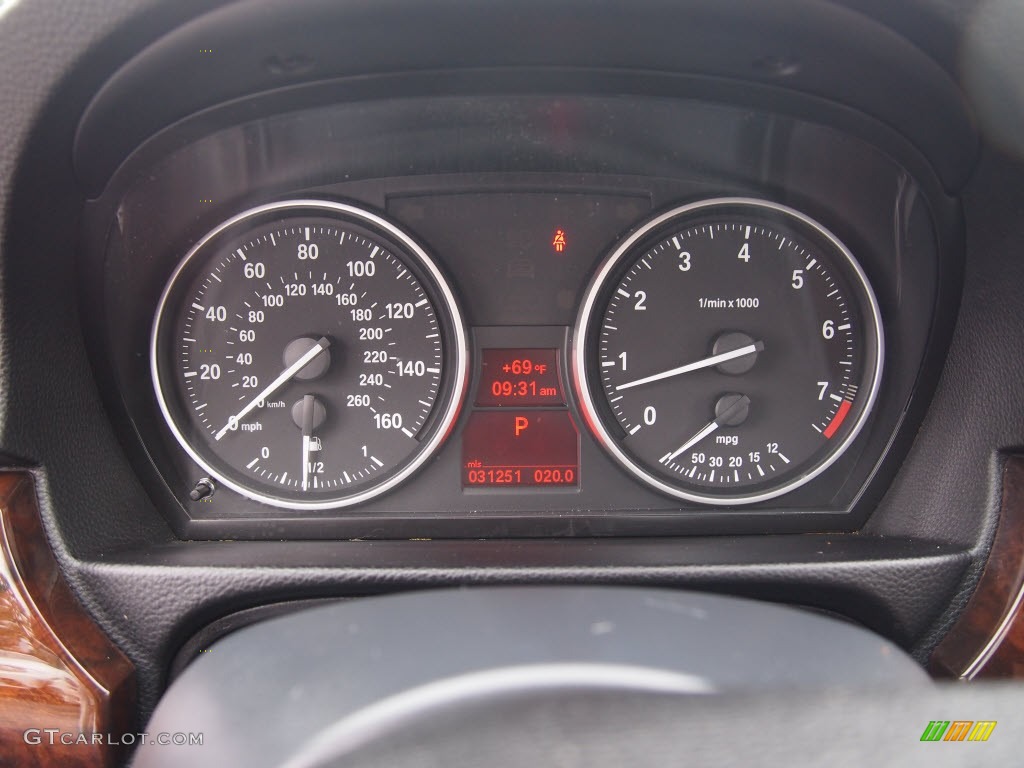 2011 BMW 3 Series 328i Sedan Gauges Photo #82782073