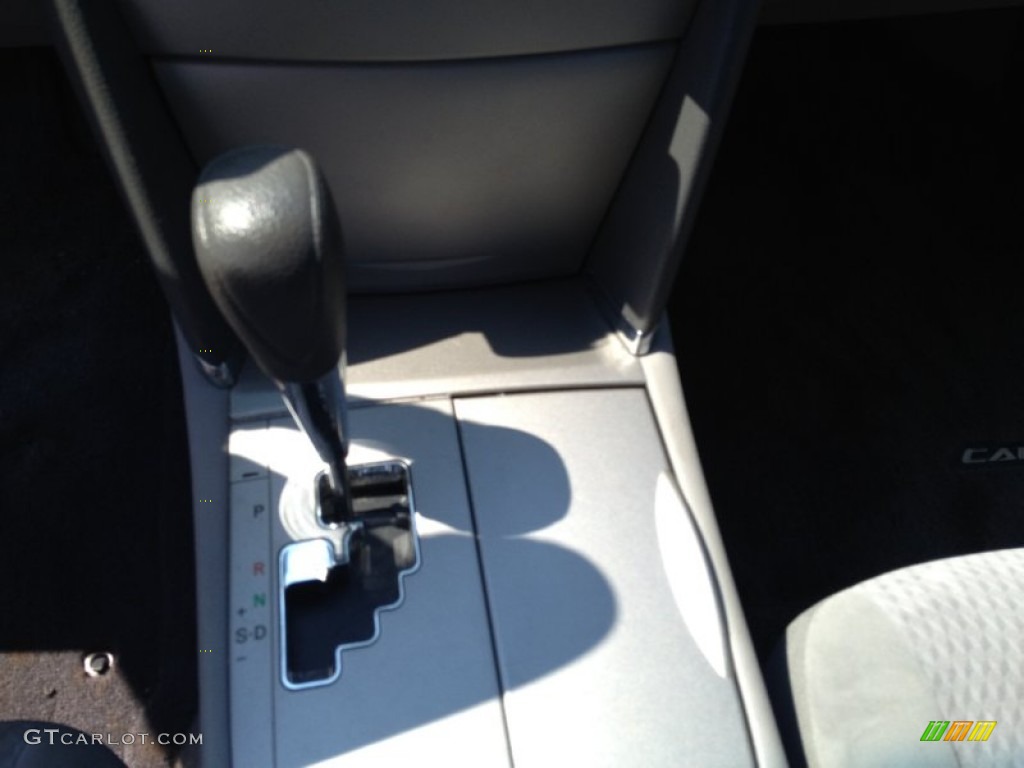 2010 Camry LE - Black / Ash Gray photo #13