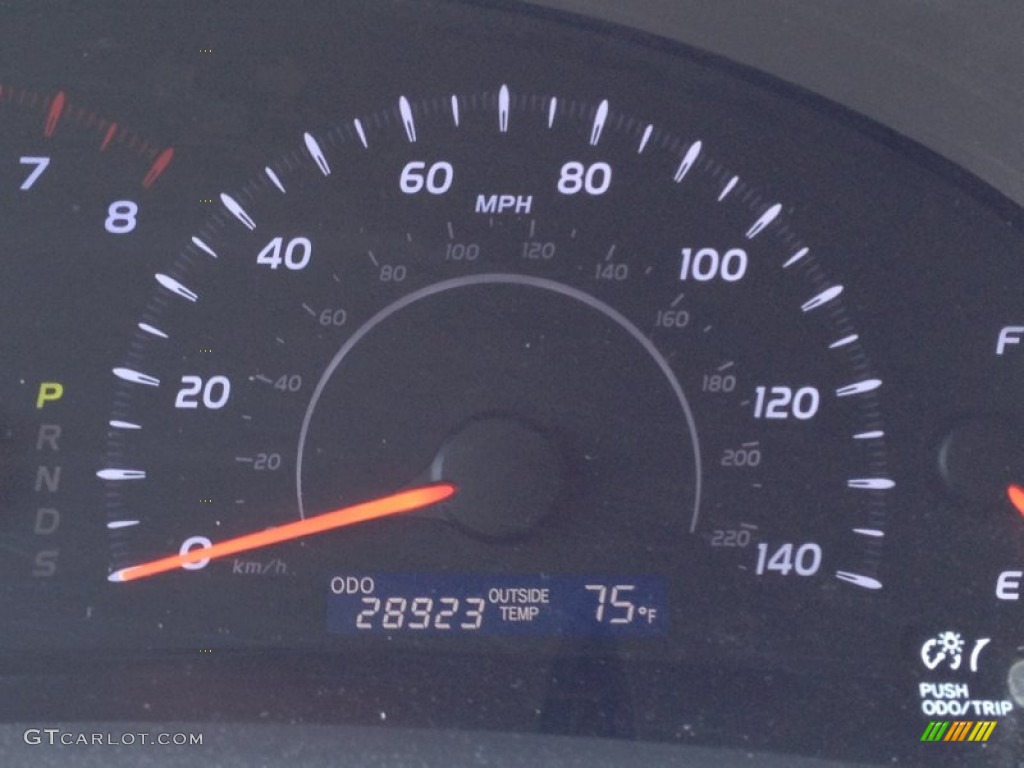 2010 Camry LE - Black / Ash Gray photo #15