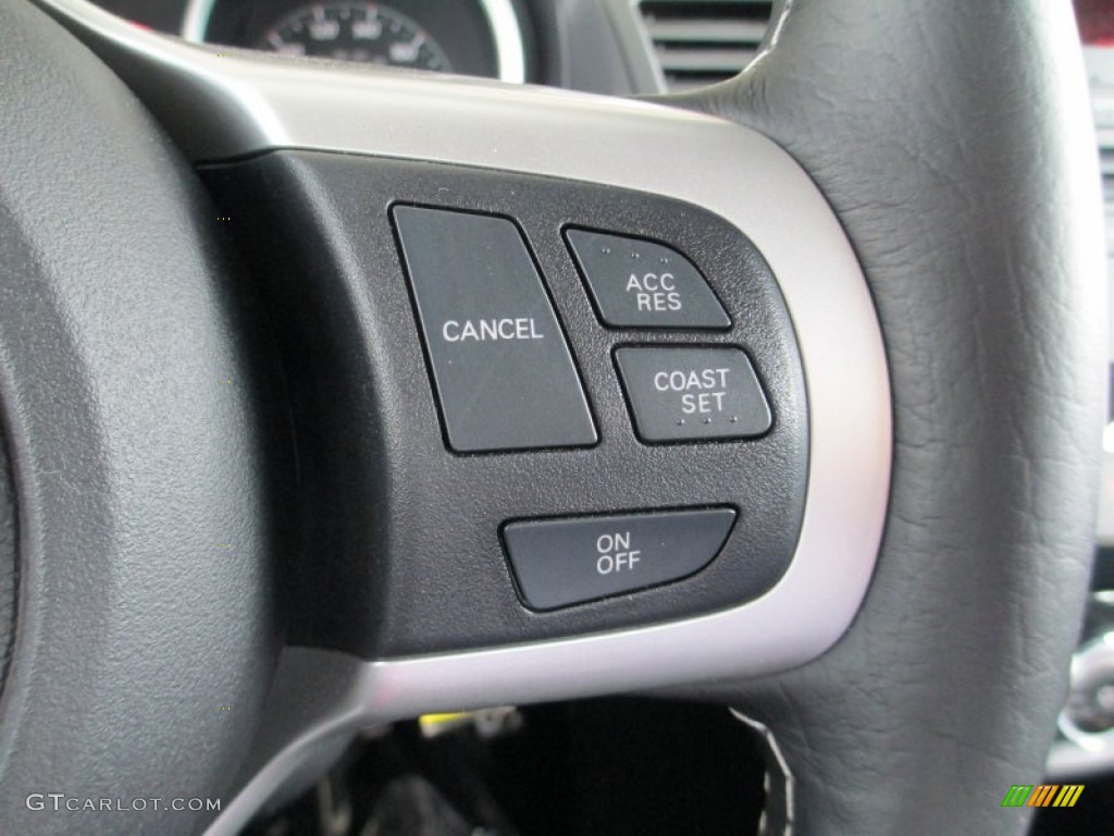 2013 Mitsubishi Lancer Evolution GSR Controls Photo #82783042
