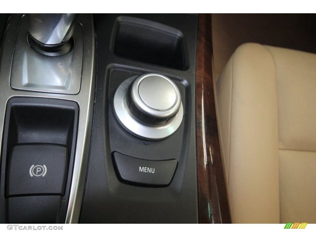 2007 BMW X5 3.0si Controls Photo #82783549