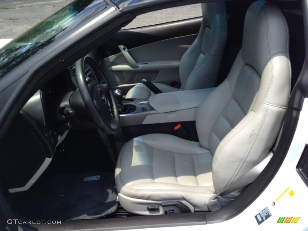 2007 Chevrolet Corvette Coupe Front Seat Photo #82784935