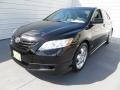 Black - Camry LE Photo No. 7
