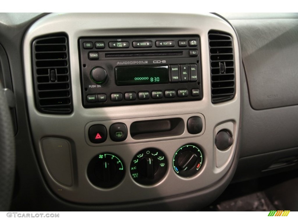 2006 Escape XLT V6 - Sonic Blue Metallic / Medium/Dark Flint photo #9