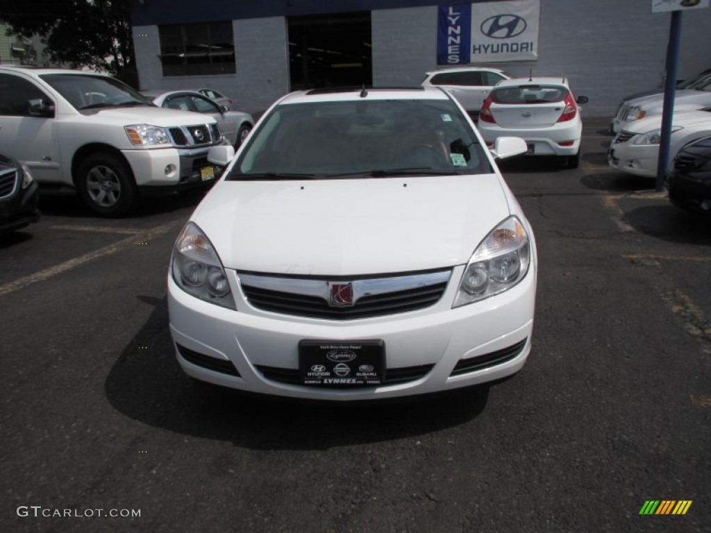 2009 Aura XR - Polar White / Morocco Brown photo #1