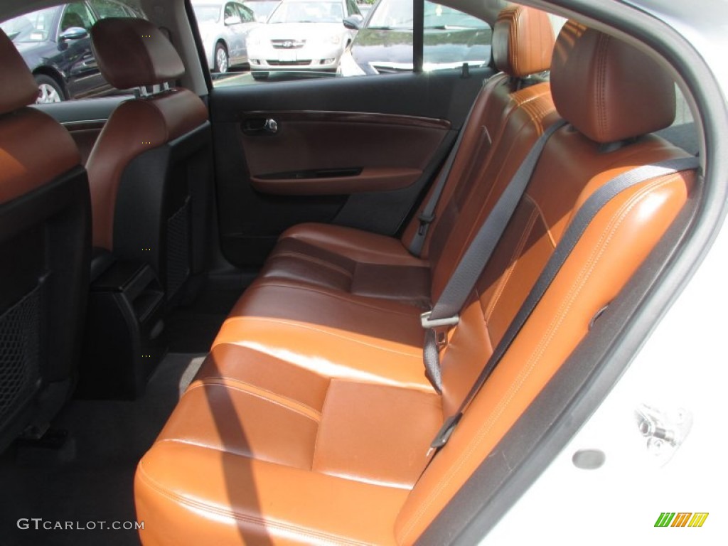 2009 Aura XR - Polar White / Morocco Brown photo #9