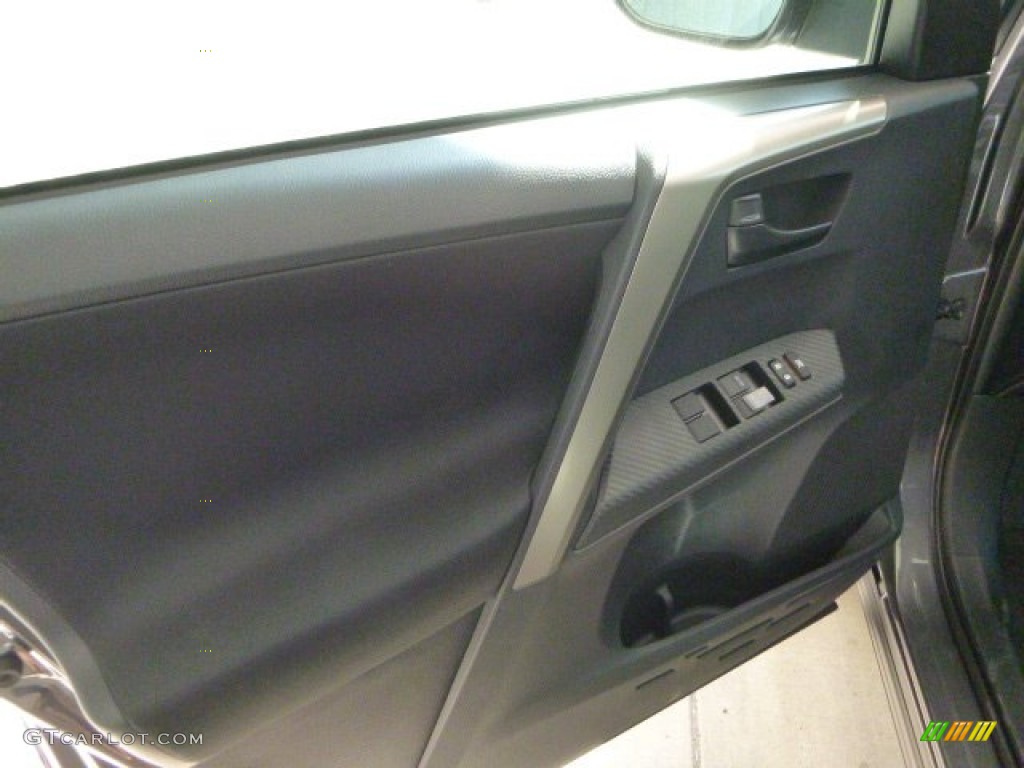 2013 RAV4 XLE AWD - Magnetic Gray Metallic / Black photo #16