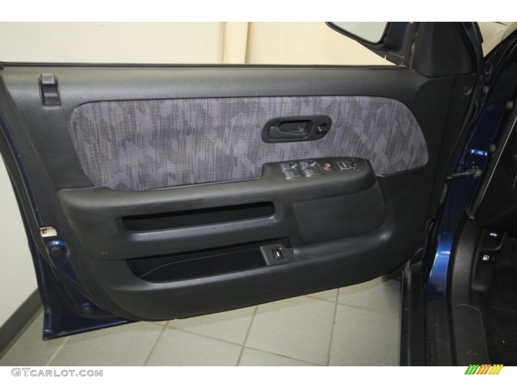 2004 CR-V LX - Eternal Blue Pearl / Black photo #15