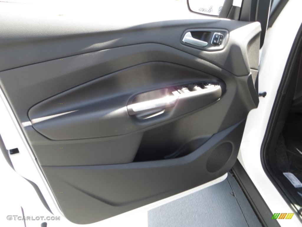 2014 Ford Escape Titanium 2.0L EcoBoost Door Panel Photos