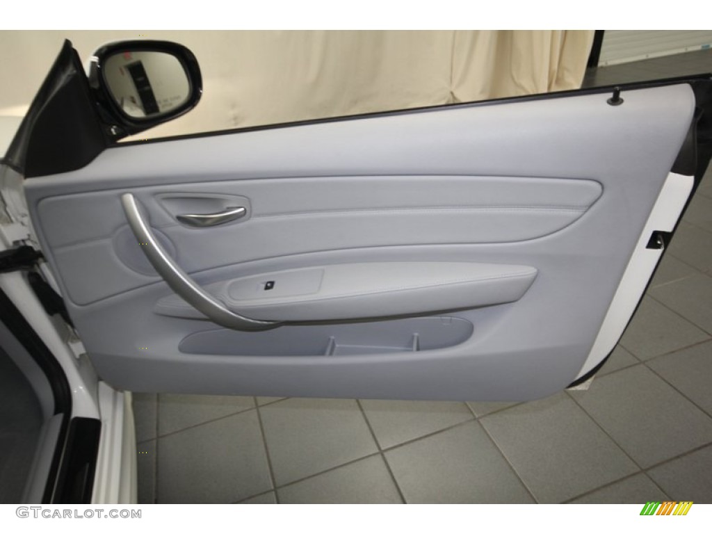 2010 BMW 1 Series 135i Coupe Door Panel Photos
