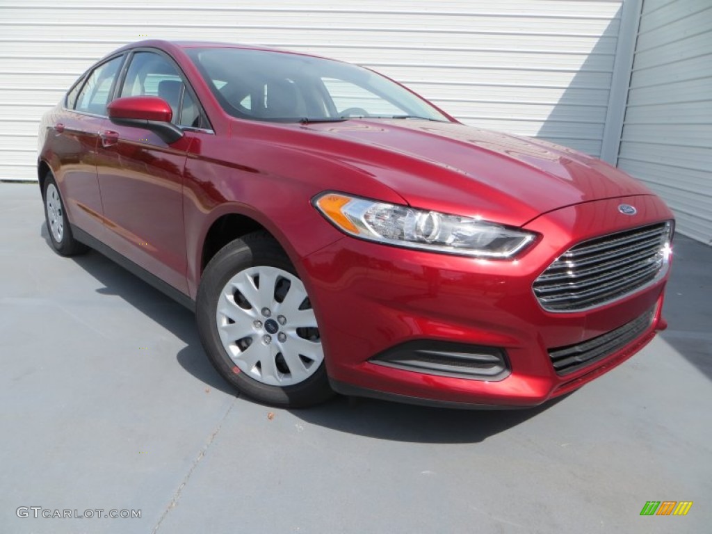 2013 Fusion S - Ruby Red Metallic / Earth Gray photo #1