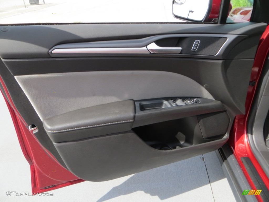 2013 Fusion S - Ruby Red Metallic / Earth Gray photo #20