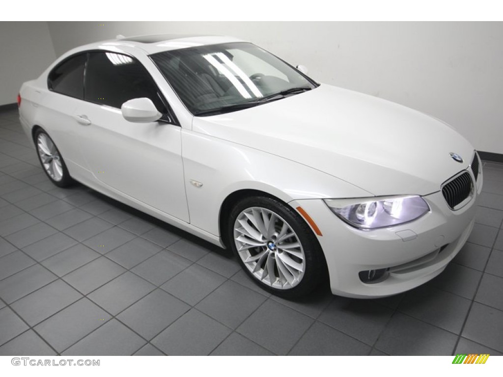 Mineral White Metallic 2011 BMW 3 Series 335i Coupe Exterior Photo #82788175