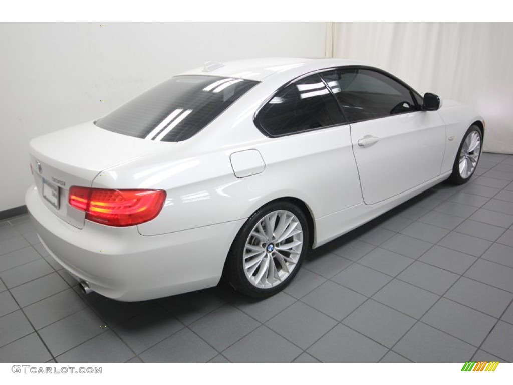 2011 3 Series 335i Coupe - Mineral White Metallic / Black photo #9