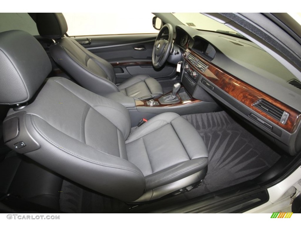 Black Interior 2011 BMW 3 Series 335i Coupe Photo #82788307