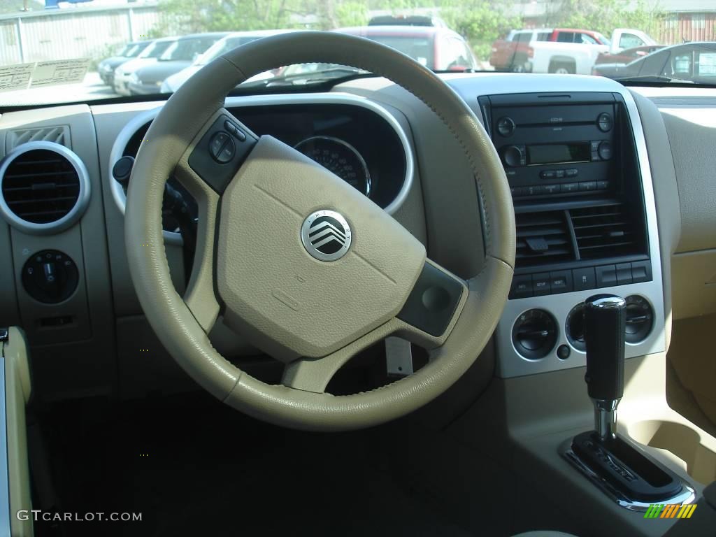 2007 Mountaineer AWD - Light French Silk Metallic / Camel photo #11