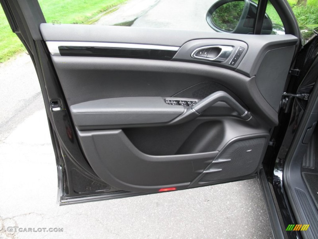 2013 Porsche Cayenne Standard Cayenne Model Black Door Panel Photo #82792544