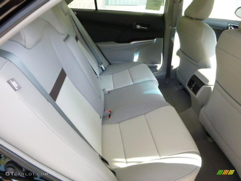 2013 Camry XLE - Attitude Black Metallic / Ash photo #12