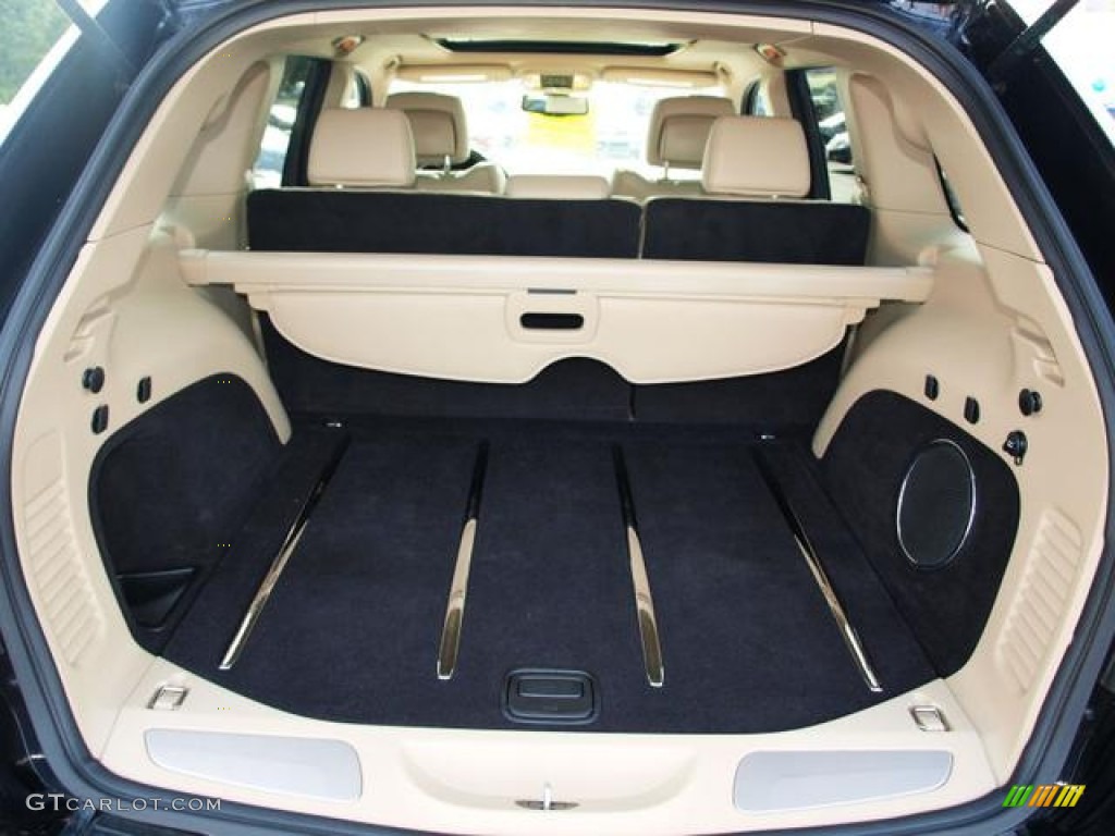 2013 Grand Cherokee Limited - Brilliant Black Crystal Pearl / Black/Light Frost Beige photo #4