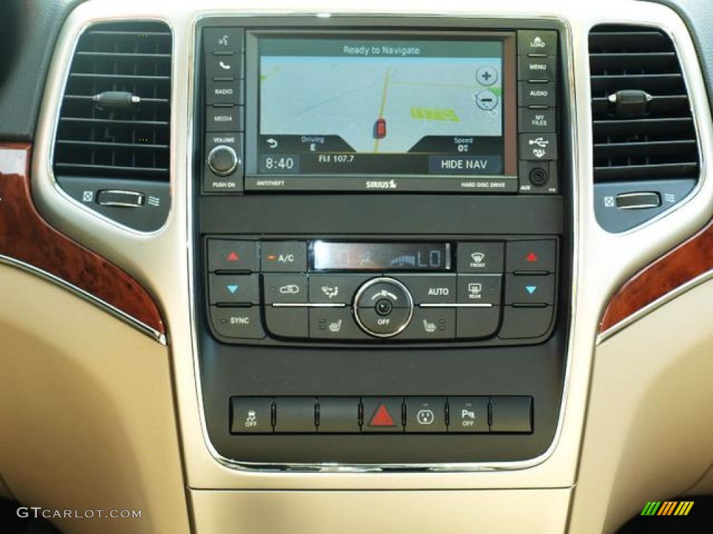 2013 Grand Cherokee Limited - Brilliant Black Crystal Pearl / Black/Light Frost Beige photo #11