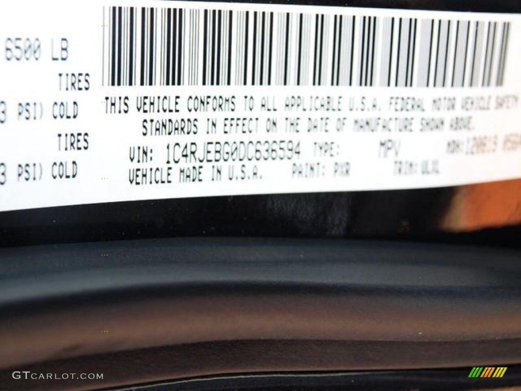 2013 Grand Cherokee Limited - Brilliant Black Crystal Pearl / Black/Light Frost Beige photo #16