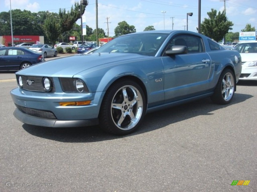 2007 Mustang GT Premium Coupe - Windveil Blue Metallic / Medium Parchment photo #2