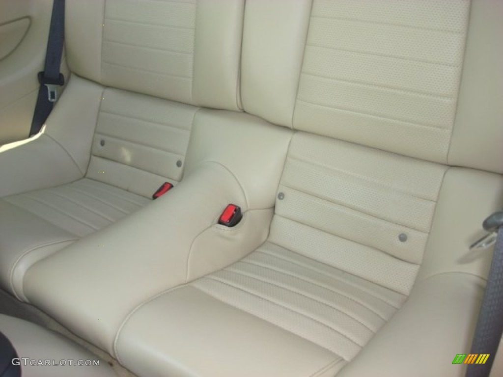 2007 Mustang GT Premium Coupe - Windveil Blue Metallic / Medium Parchment photo #11